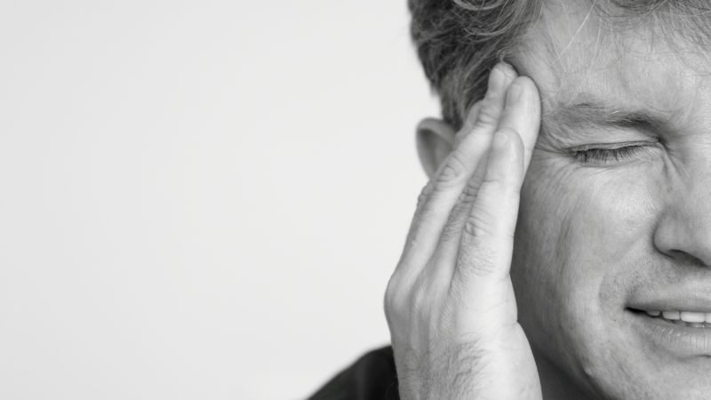 群発頭痛と二次性頭痛の危険性